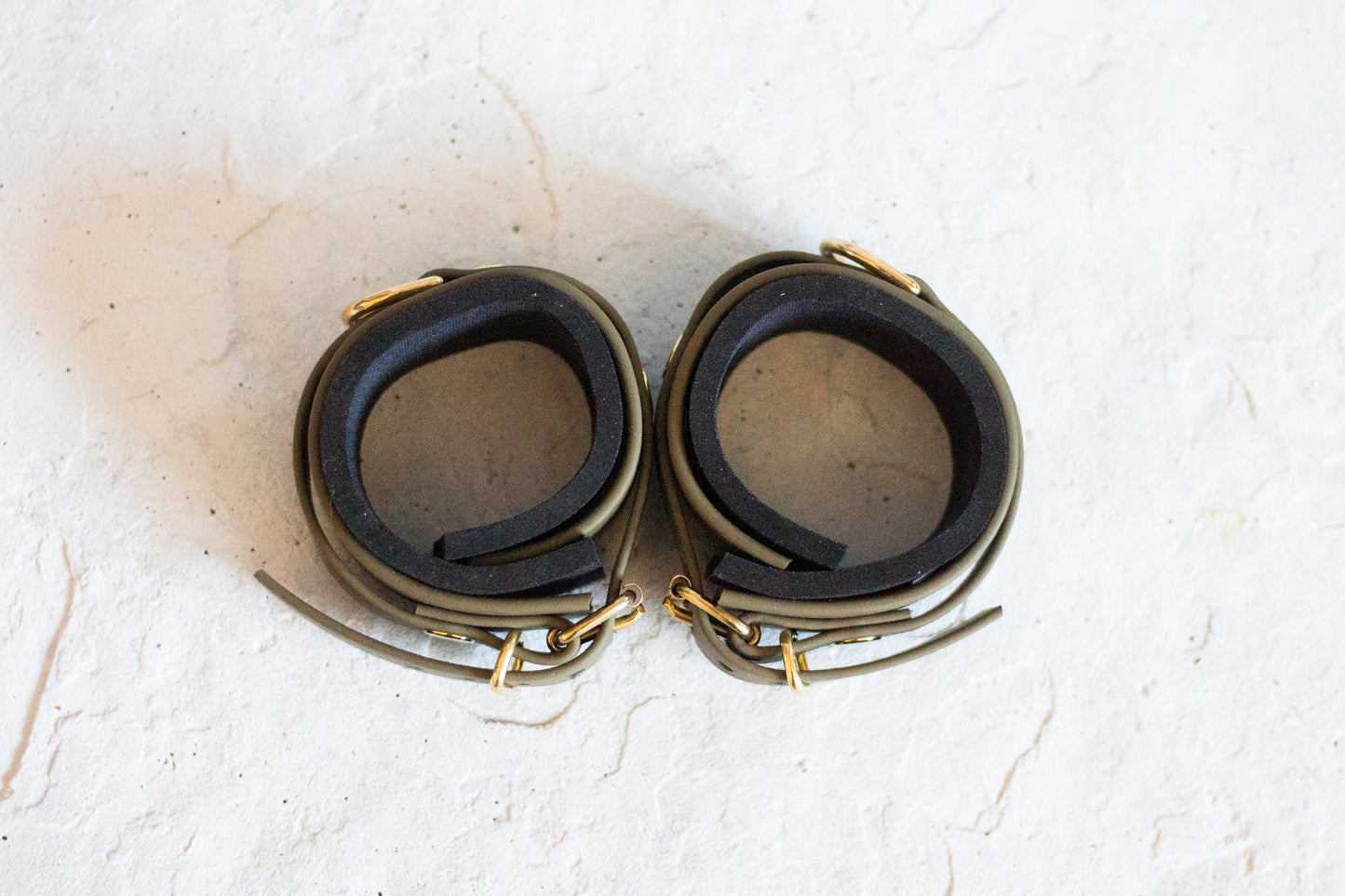 Set of 2 Padded Restraints